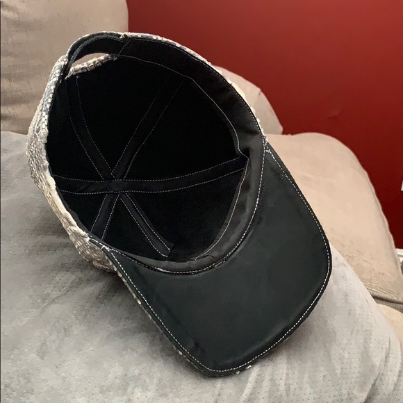 Python Hat - Picture 3 of 3